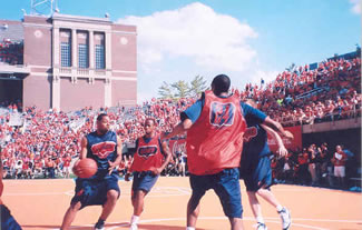 Illinois basketball scrimmage following football game